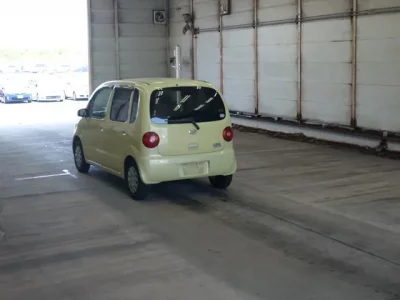 Daihatsu MOVE LATTE