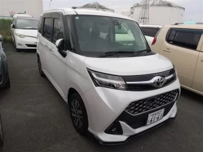 Toyota TANK
