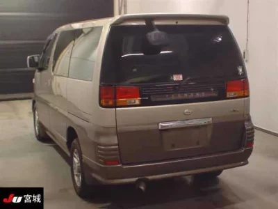 Nissan ELGRAND