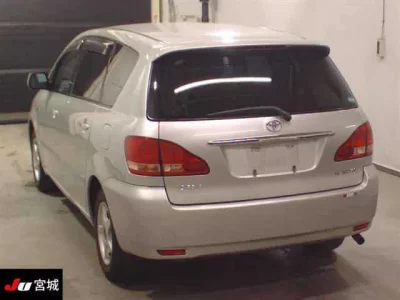 Toyota IPSUM