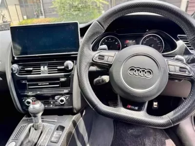Audi RS4