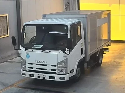 Isuzu ELF