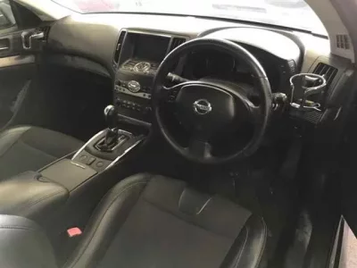 Nissan SKYLINE