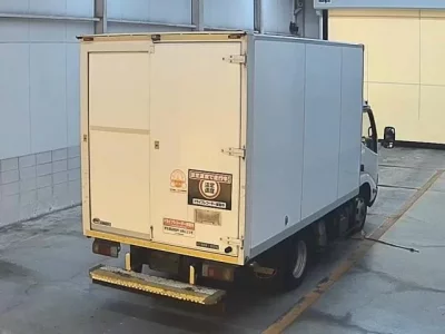 Hino DUTRO