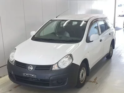 Nissan AD