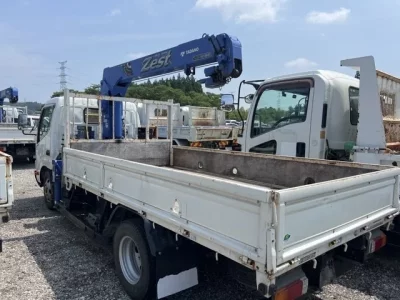 Hino DUTRO