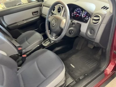 Mazda VERISA