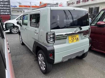 Daihatsu TAFT
