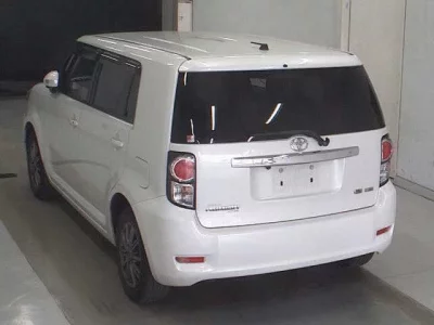 Toyota COROLLA RUMION