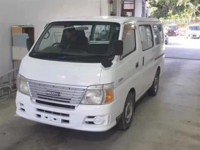 Isuzu COMO