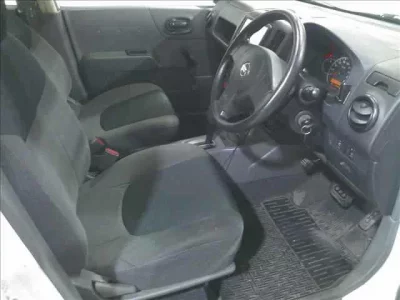 Nissan AD