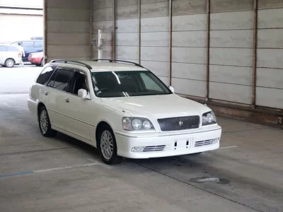 Toyota CROWN ESTATE