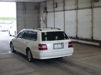 Toyota CROWN ESTATE