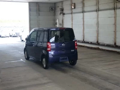 Daihatsu TANTO EXE