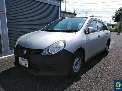 Nissan AD