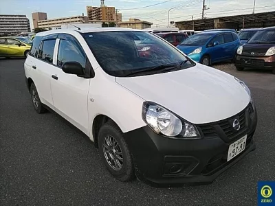 Nissan AD