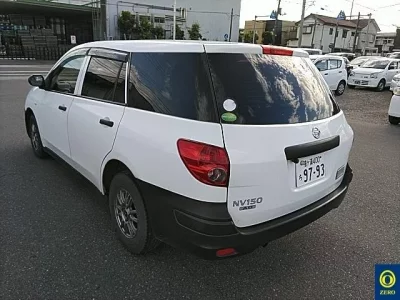 Nissan AD