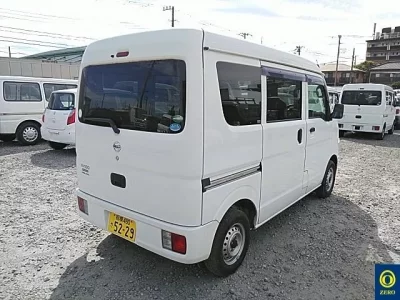Nissan CLIPPER VAN