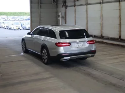 Mercedes-Benz E CLASS WAGON