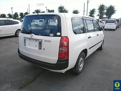 Toyota SUCCEED