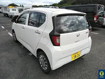 Daihatsu MIRA E S