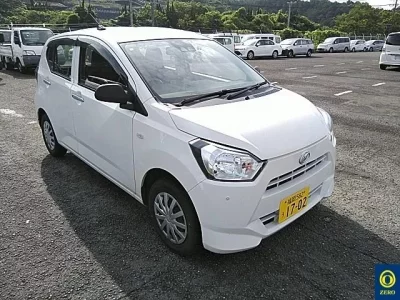 Daihatsu MIRA E S
