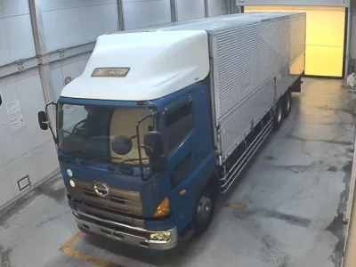 Hino TRUCK