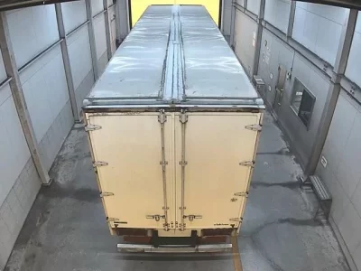 Hino TRUCK