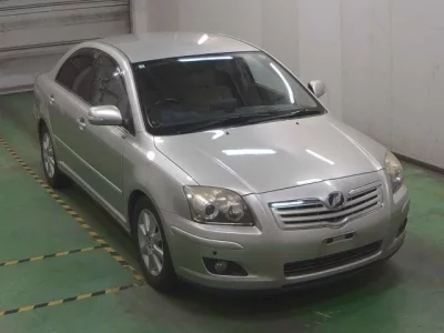 Toyota AVENSIS SEDAN