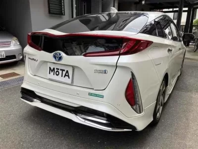 Toyota PRIUS PHV