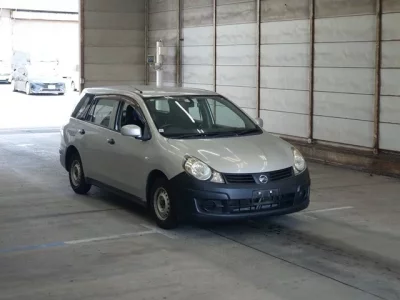 Nissan AD