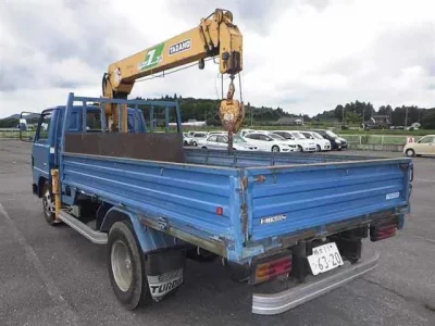 Mazda TITAN