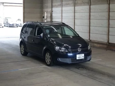 Volkswagen GOLF TOURAN
