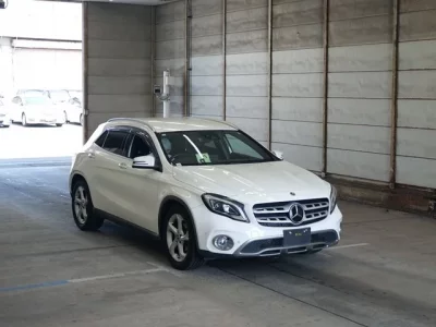 Mercedes-Benz GLA CLASS