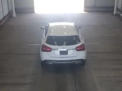 Mercedes-Benz GLA CLASS
