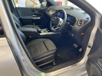 Mercedes-Benz B CLASS