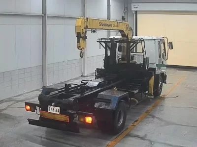 Isuzu FORWARD