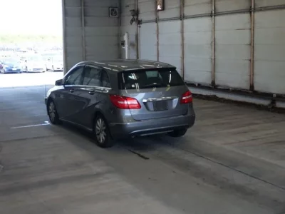 Mercedes-Benz B CLASS