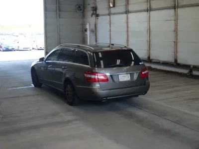 Mercedes-Benz E CLASS WAGON