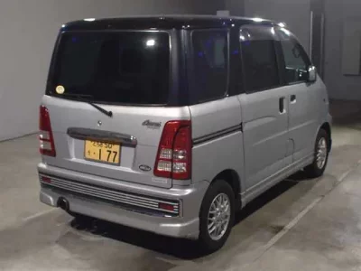 Daihatsu Atrai Wagon