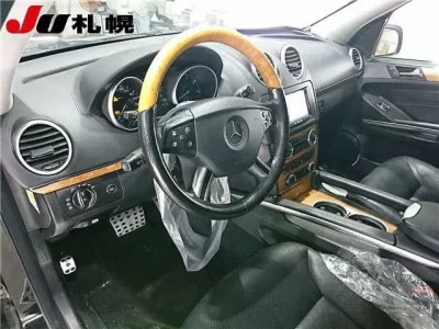 Mercedes-Benz GL CLASS