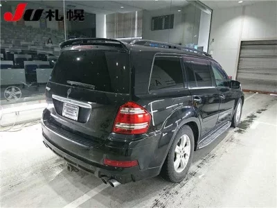 Mercedes-Benz GL CLASS