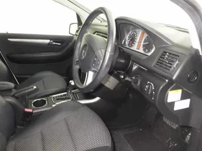 Mercedes-Benz B CLASS