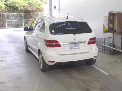 Mercedes-Benz B CLASS