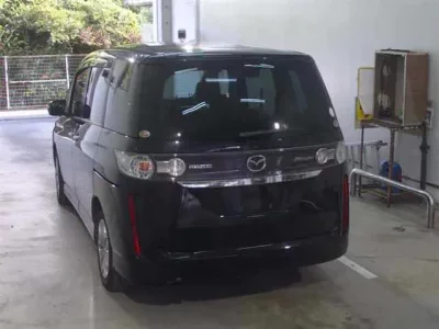 Mazda BIANTE