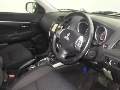 Mitsubishi RVR