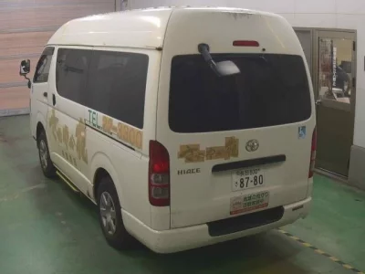 Toyota HIACE VAN
