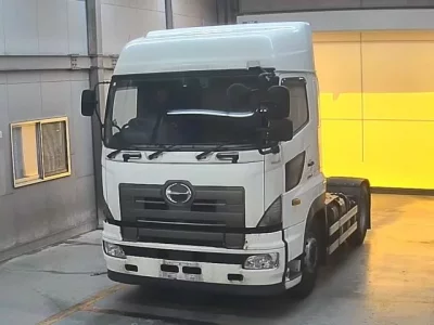 Hino TRUCK