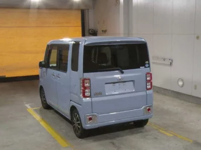 Toyota PIXIS MEGA