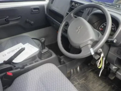 Mitsubishi MINICAB TRUCK